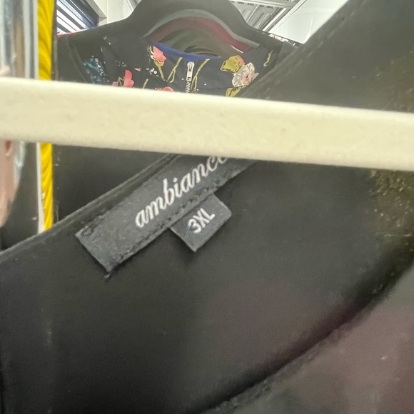 Ambiance | Black Chiffon Double Layer Split Back Top | size 3X - Picture 2 of 3